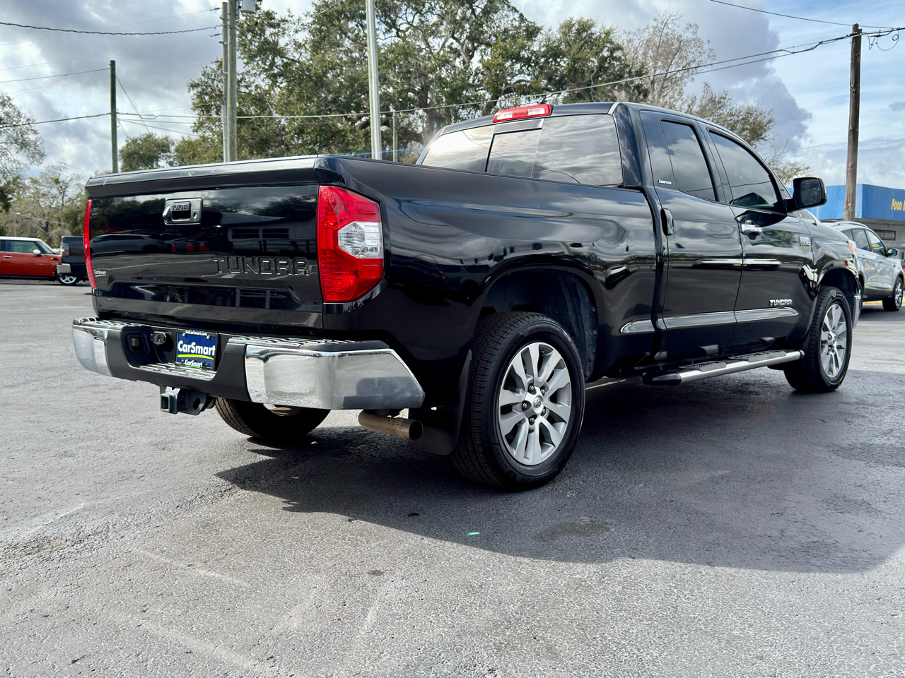 Toyota Tundra Limited 5.7L Double Cab 2WD 2014
