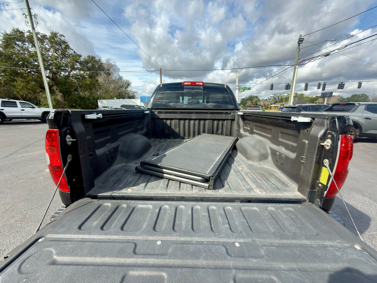 Toyota Tundra Limited 5.7L Double Cab 2WD 2014