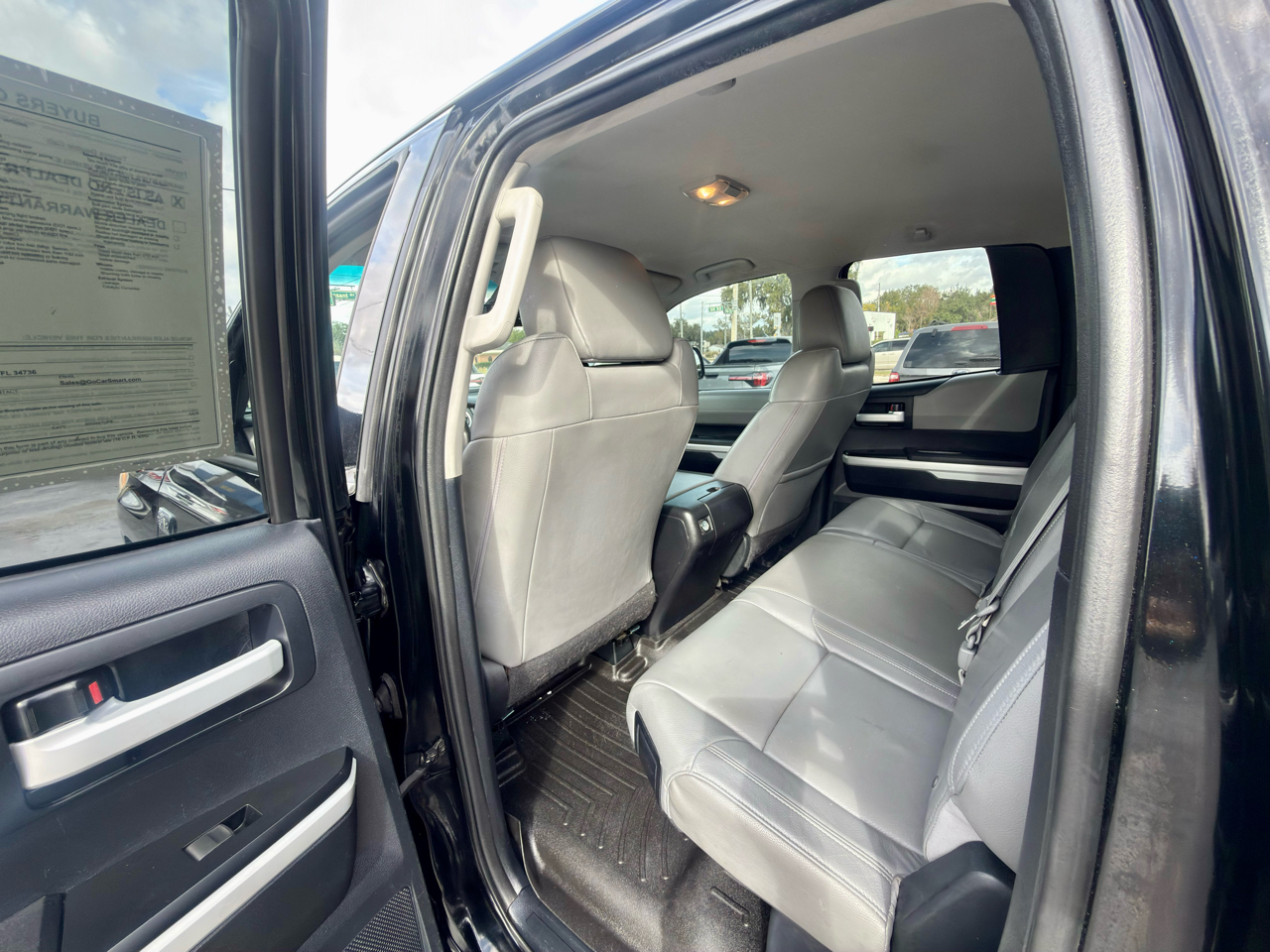 Toyota Tundra Limited 5.7L Double Cab 2WD 2014