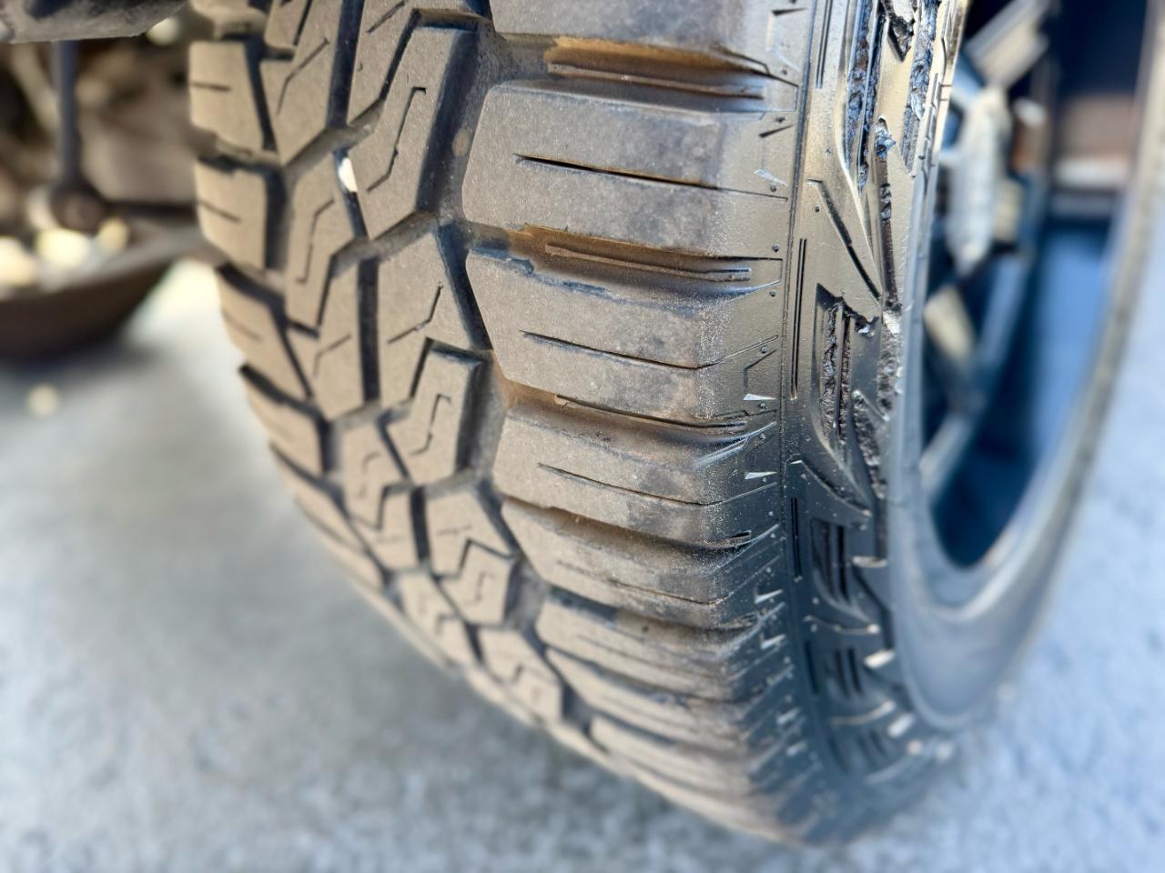 Nissan Titan Platinum Reserve Crew Cab 4WD 2017