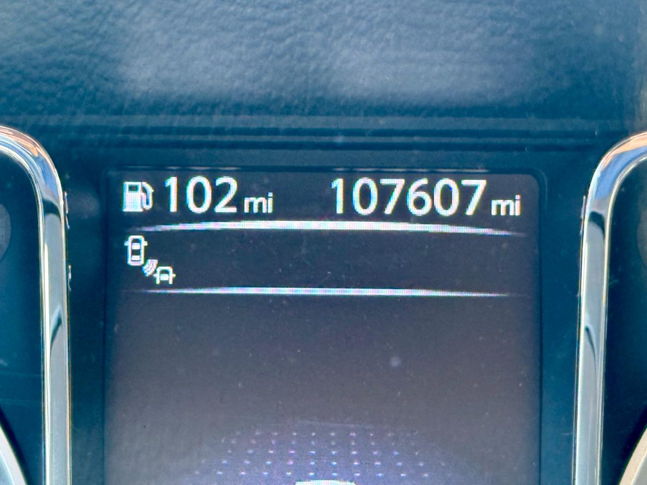 Nissan Titan Platinum Reserve Crew Cab 4WD 2017