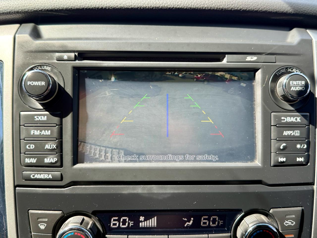 Nissan Titan Platinum Reserve Crew Cab 4WD 2017