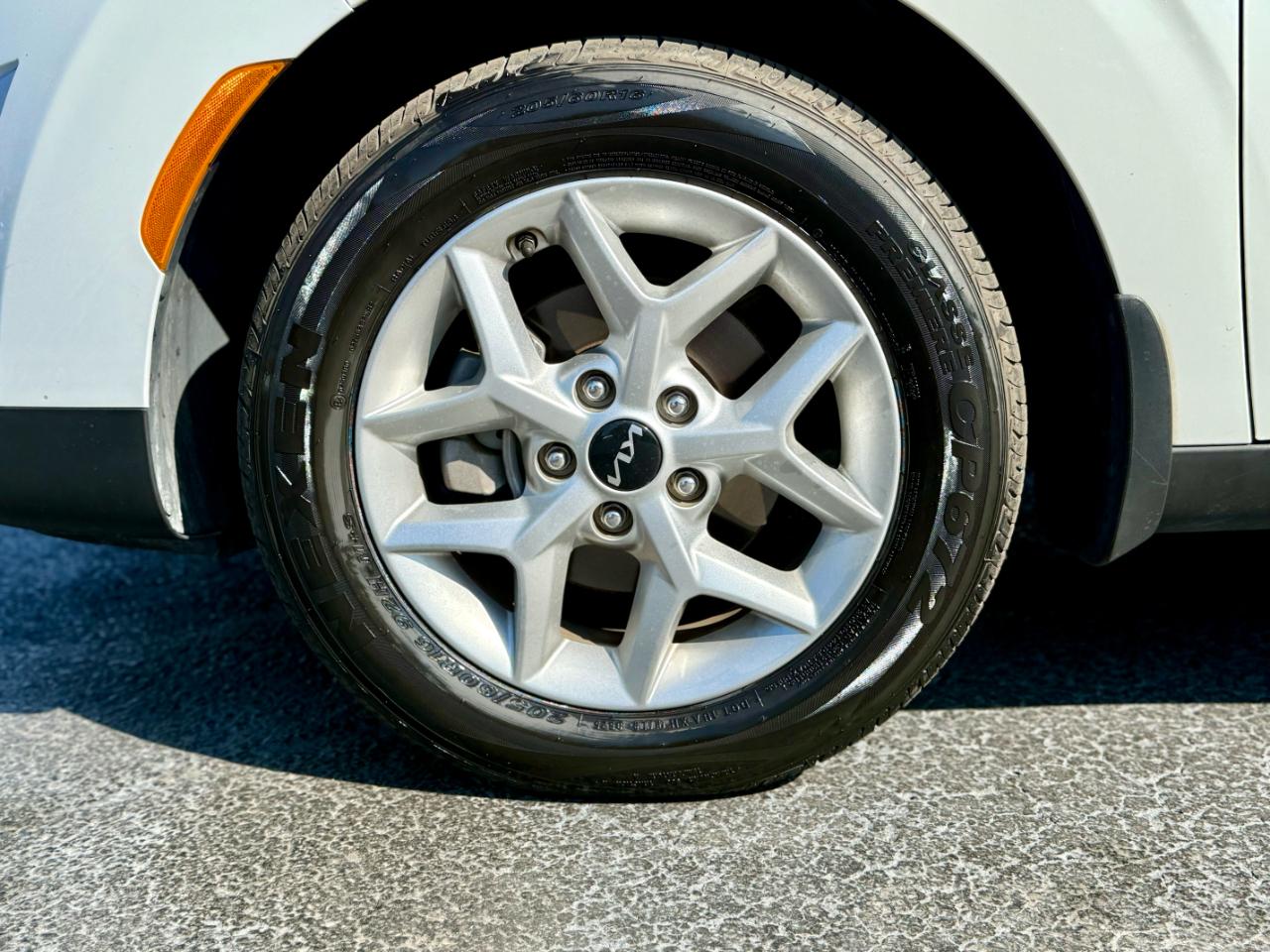 Kia Soul LX CVT 2023