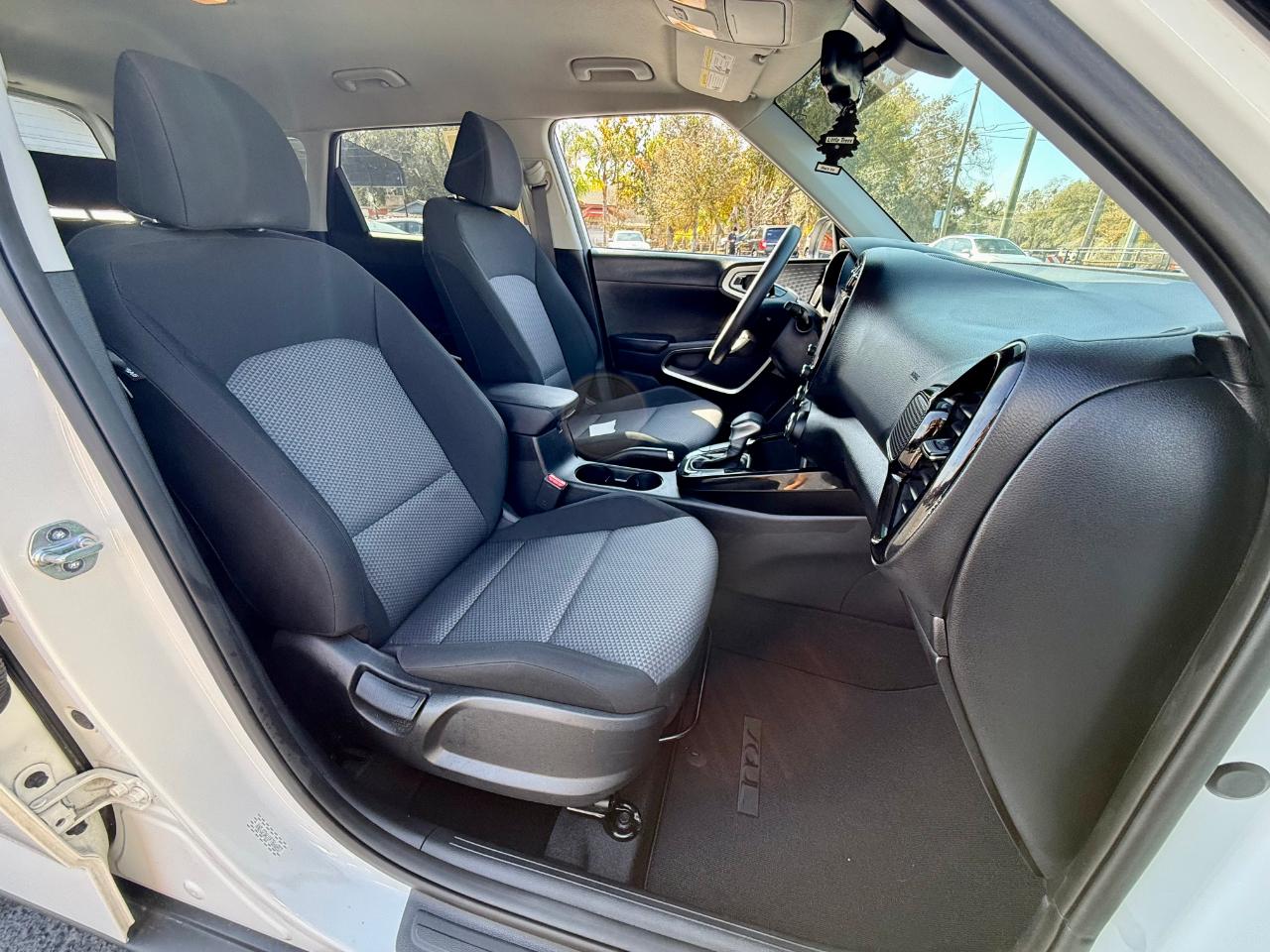 Kia Soul LX CVT 2023