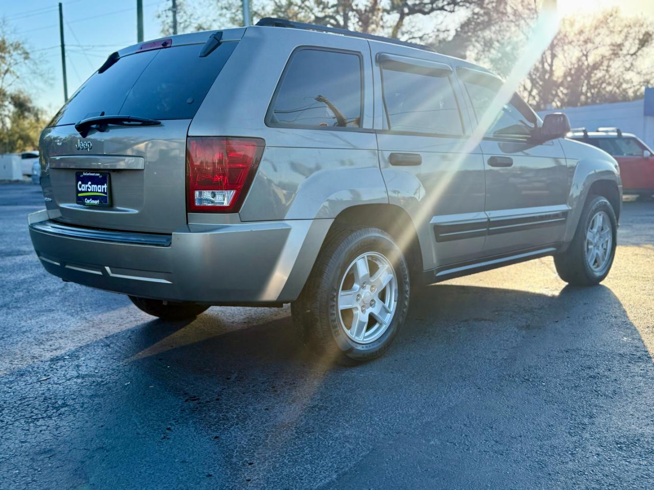 Jeep Grand Cherokee Laredo 2WD 2006