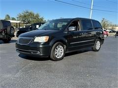 2011 Chrysler Town & Country 