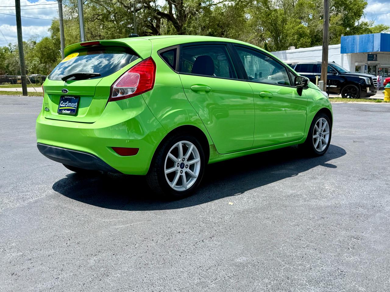 Ford Fiesta SE Hatchback 2015