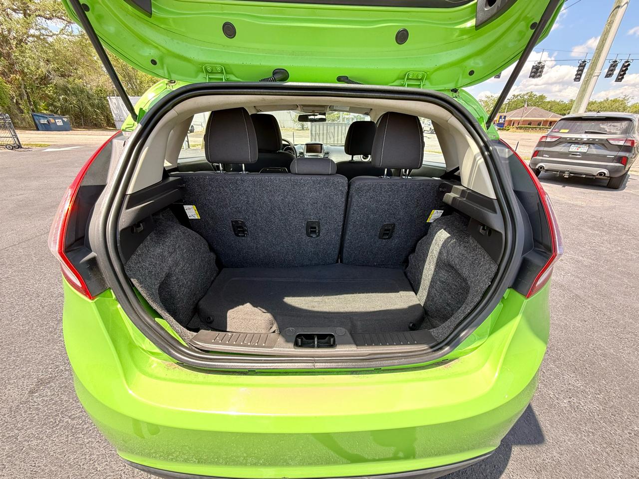 Ford Fiesta SE Hatchback 2015