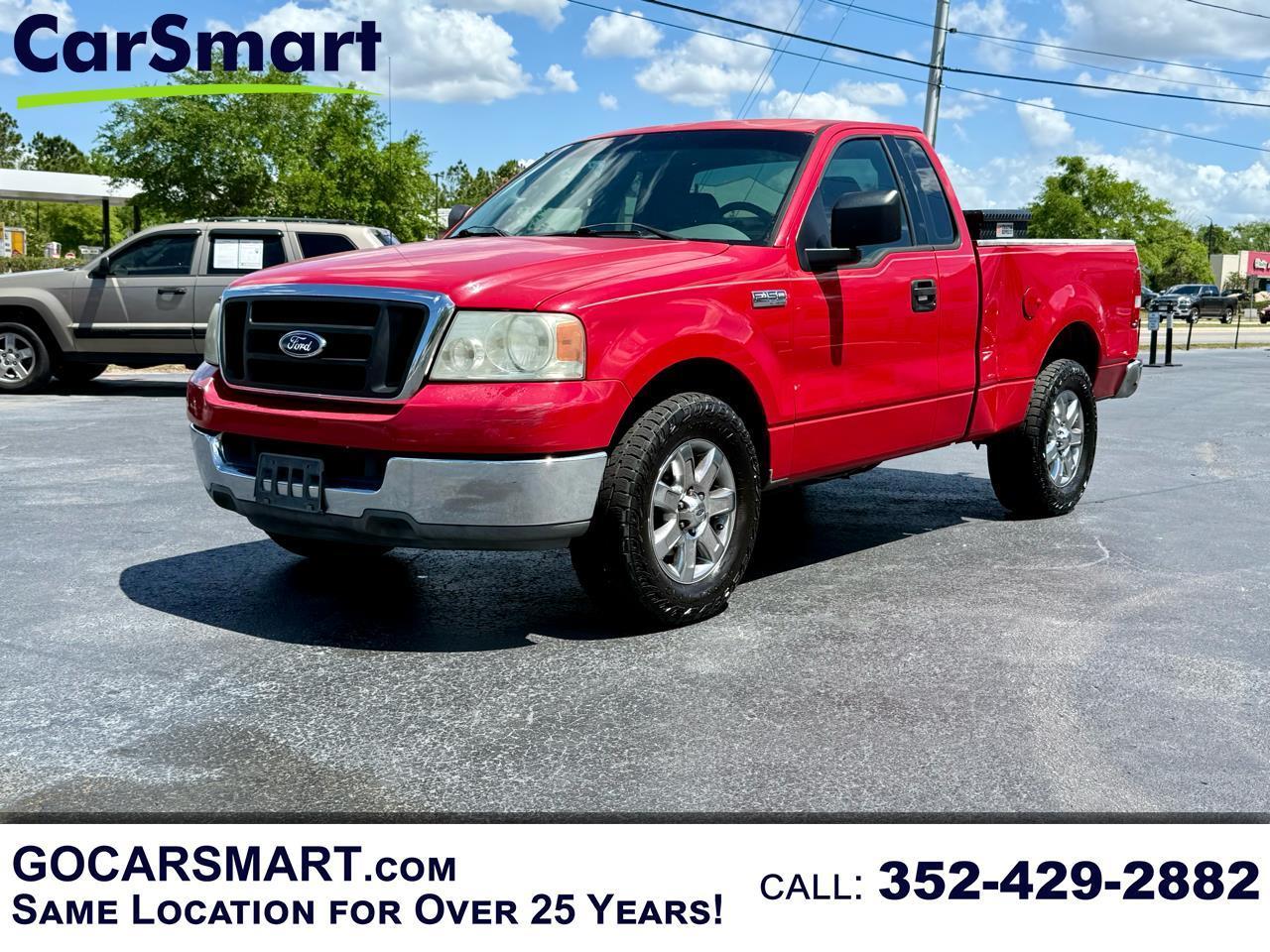 2004 Ford F-150 2WD Reg Cab 122.5" XL