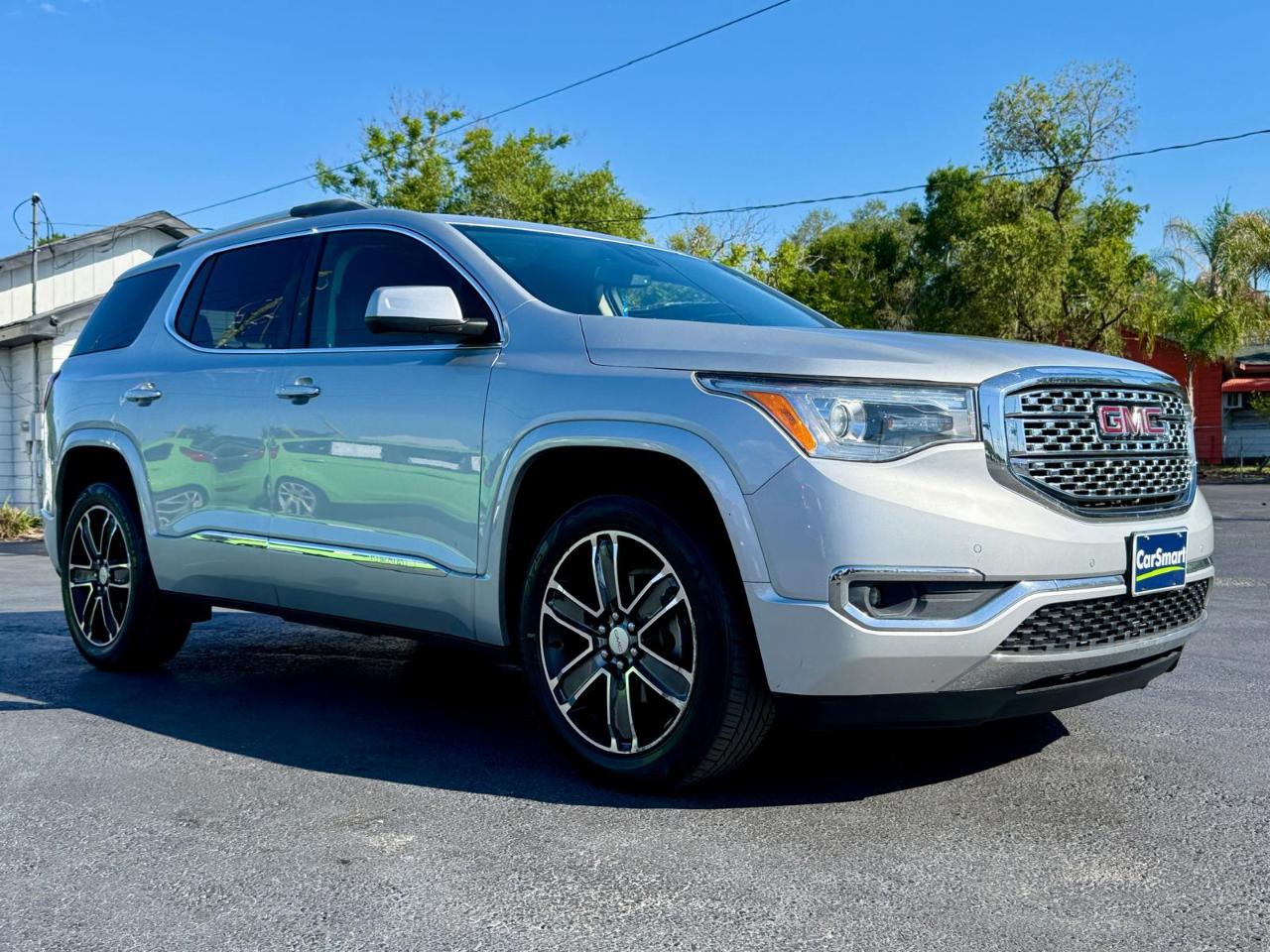 GMC Acadia Denali 2019