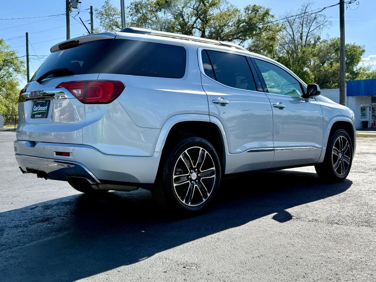 GMC Acadia Denali 2019