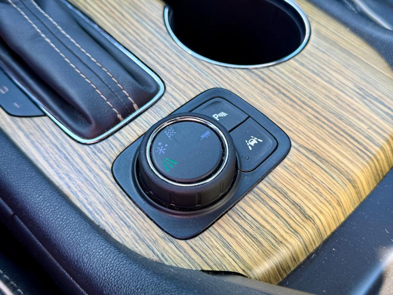 GMC Acadia Denali 2019