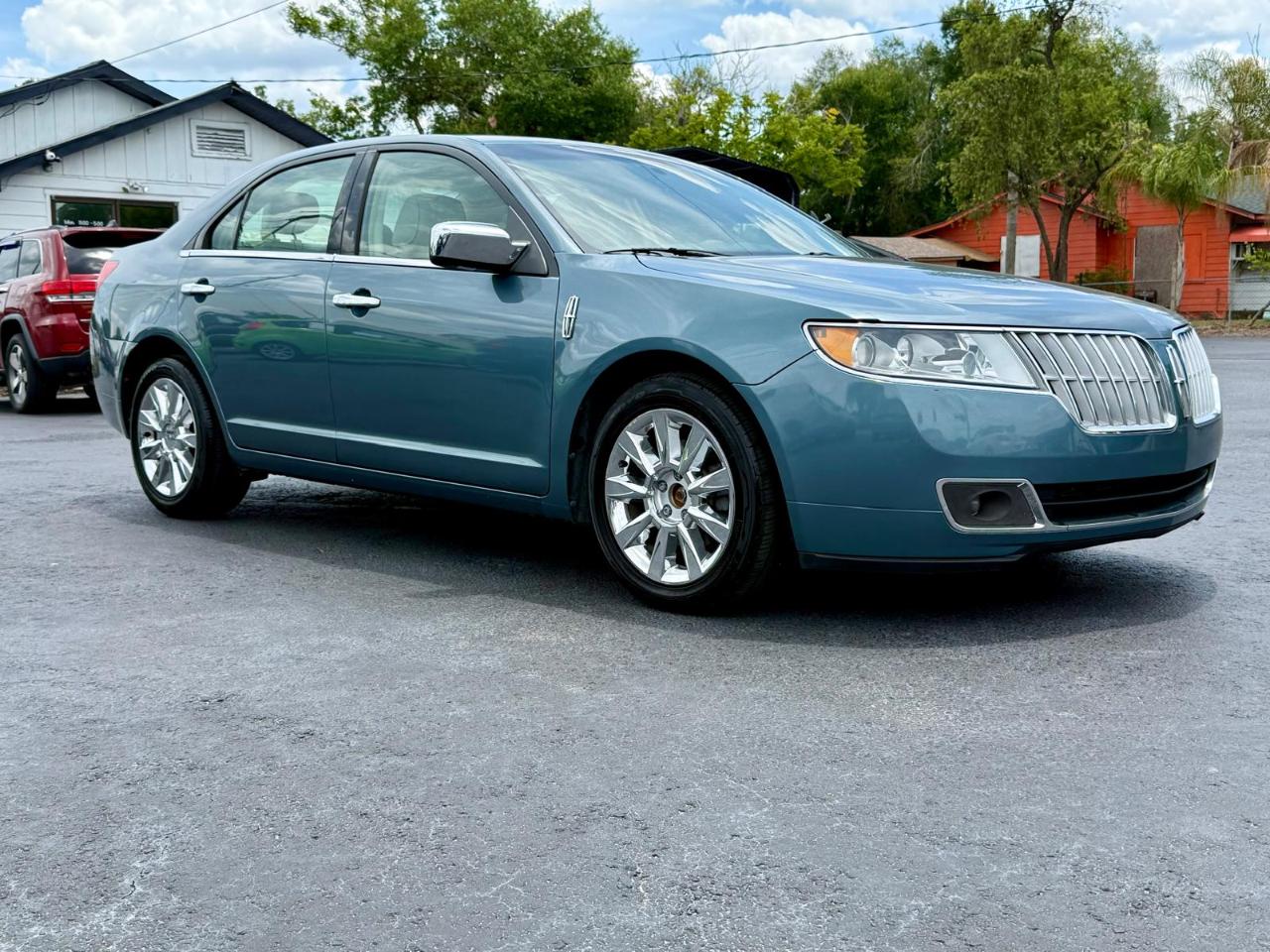 Lincoln MKZ FWD 2011