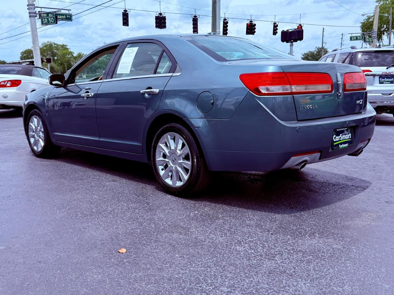 Lincoln MKZ FWD 2011