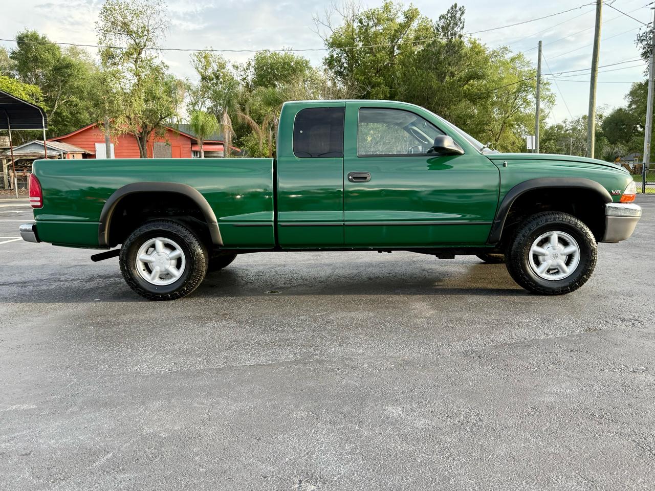Dodge Dakota Club Cab 4WD 2000