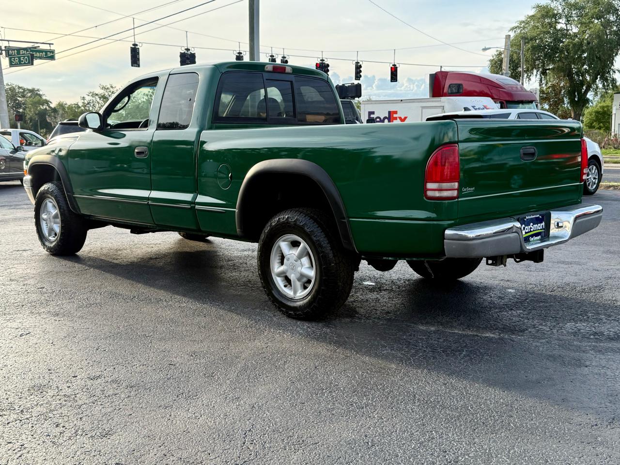 Dodge Dakota Club Cab 4WD 2000