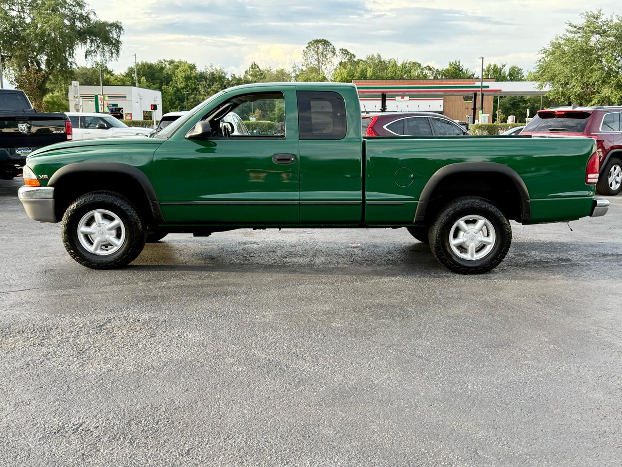 Dodge Dakota Club Cab 4WD 2000