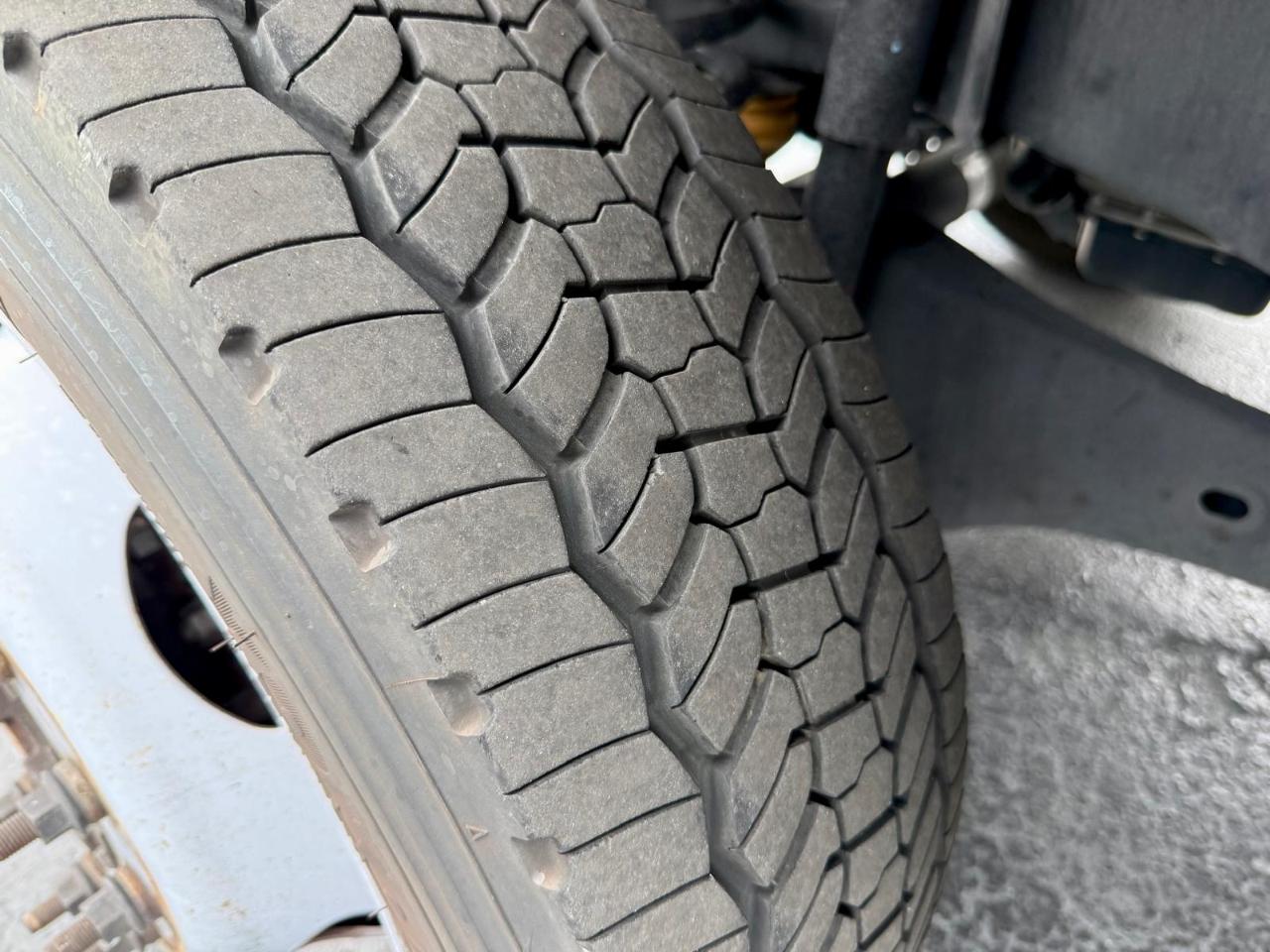 Ford F-450 SD Crew Cab DRW 2WD 2024