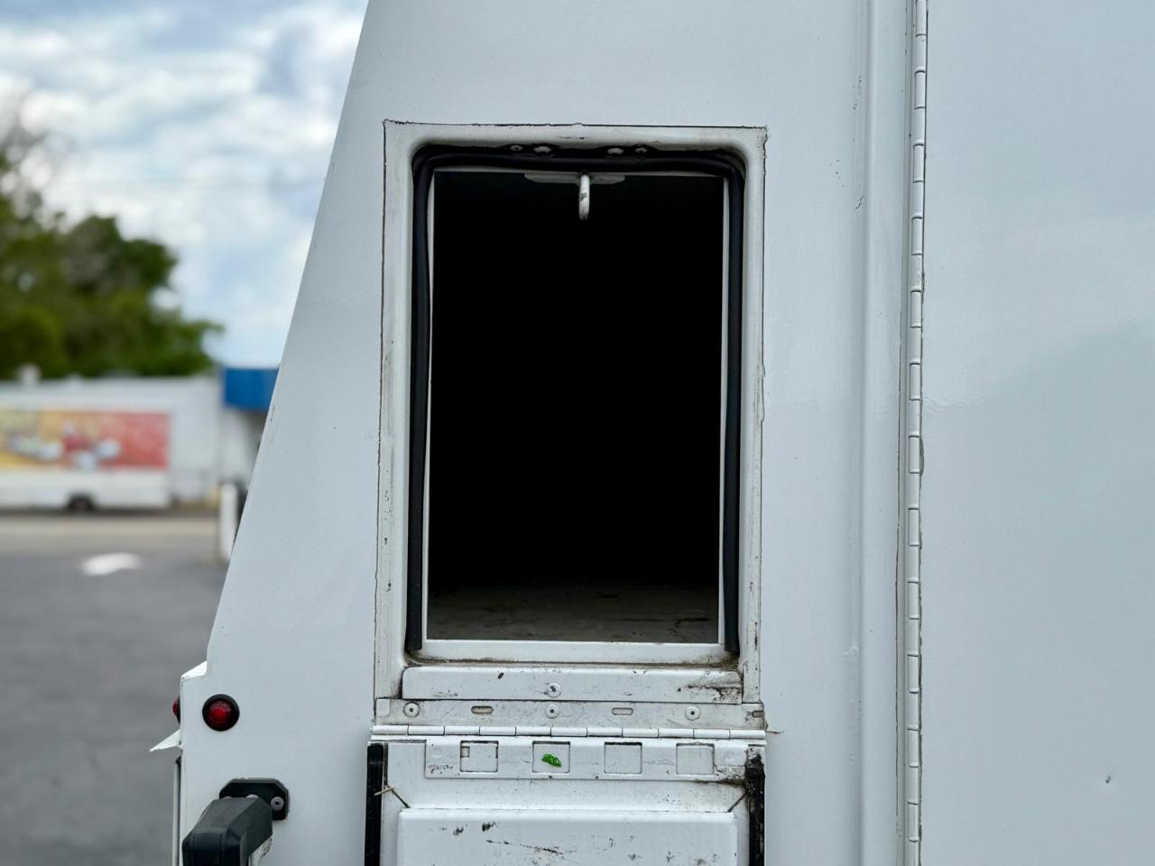 Ford F-450 SD Crew Cab DRW 2WD 2024