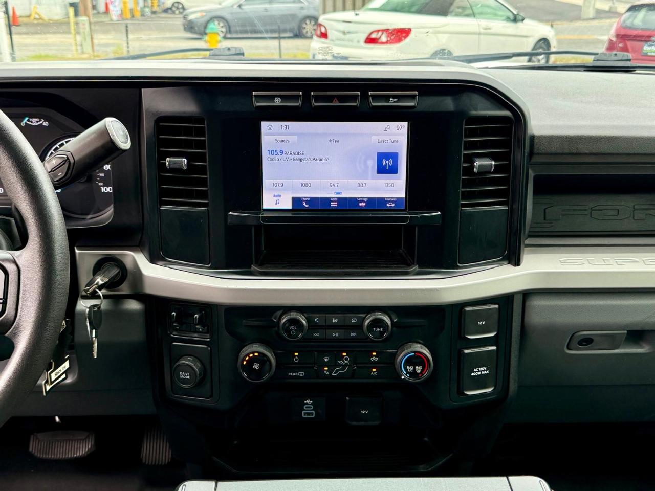 Ford F-450 SD Crew Cab DRW 2WD 2024