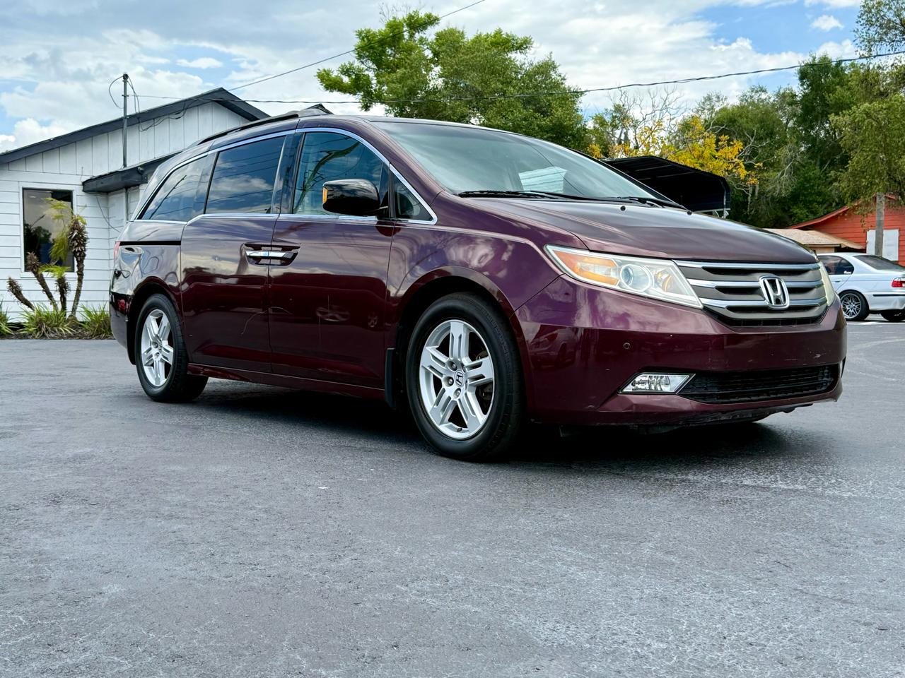 Honda Odyssey Touring Elite 2011