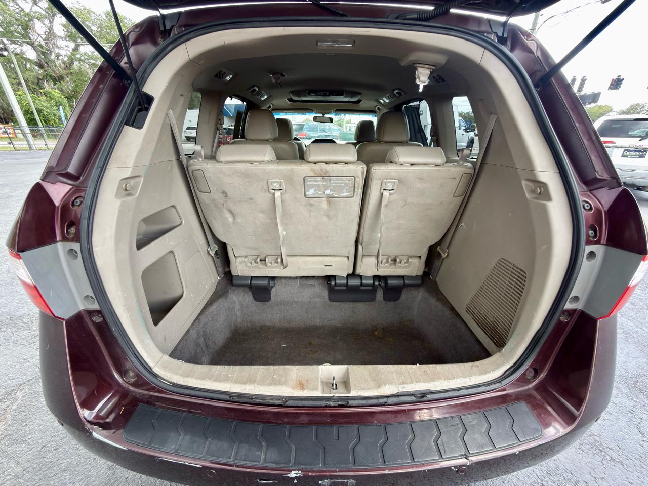 Honda Odyssey Touring Elite 2011