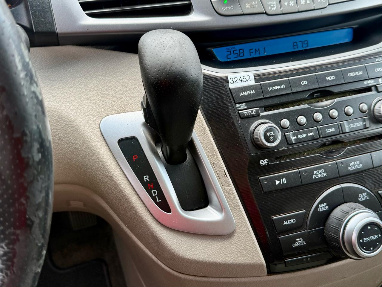 Honda Odyssey Touring Elite 2011