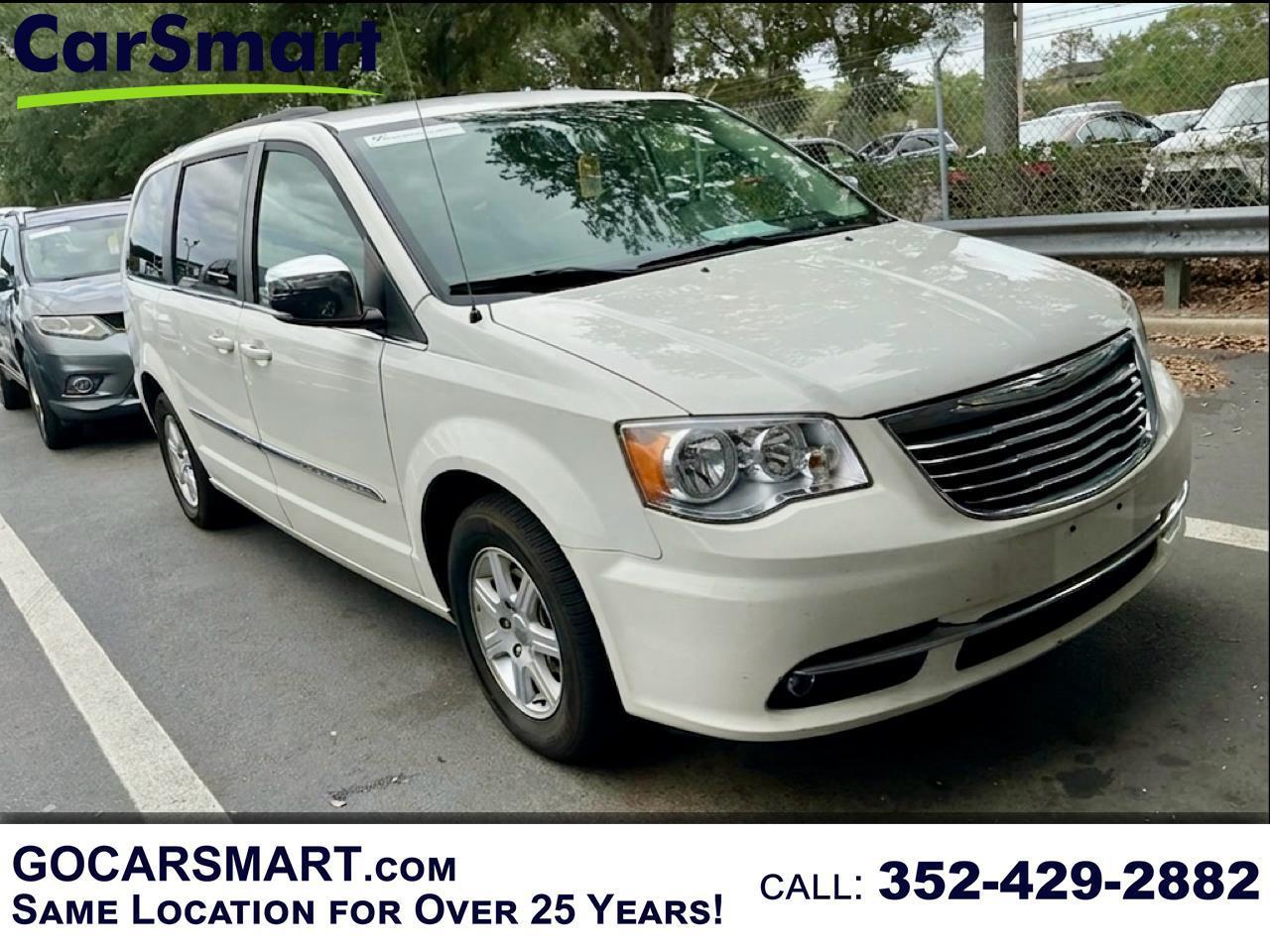 Chrysler Town & Country Touring-L 2011