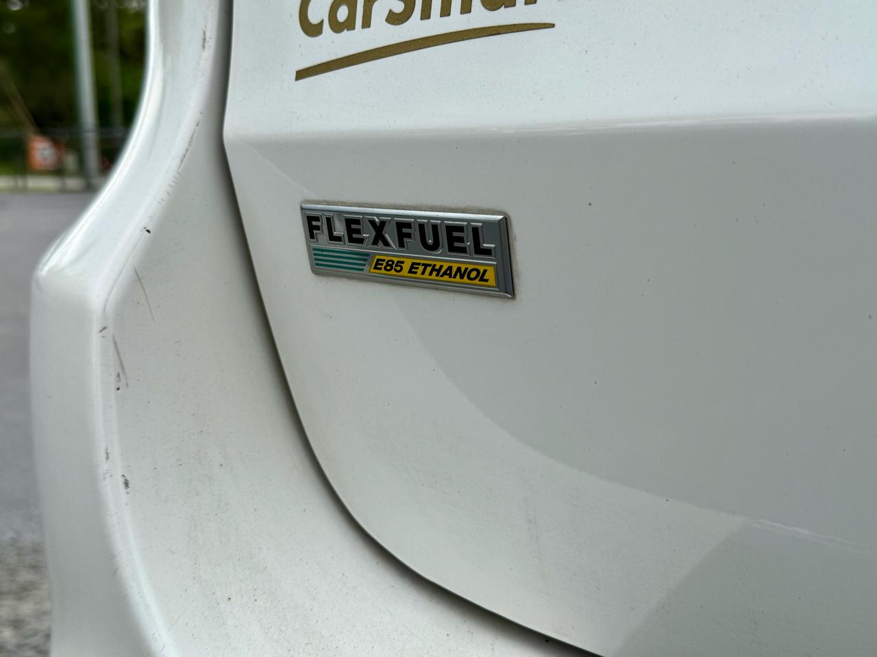 Chrysler Town & Country Touring-L 2011