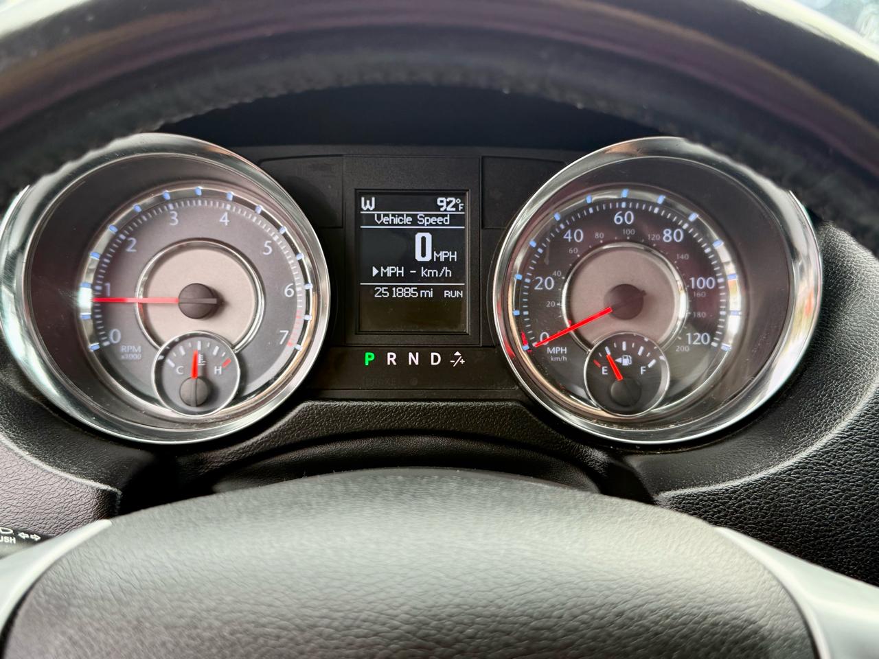 Chrysler Town & Country Touring-L 2011