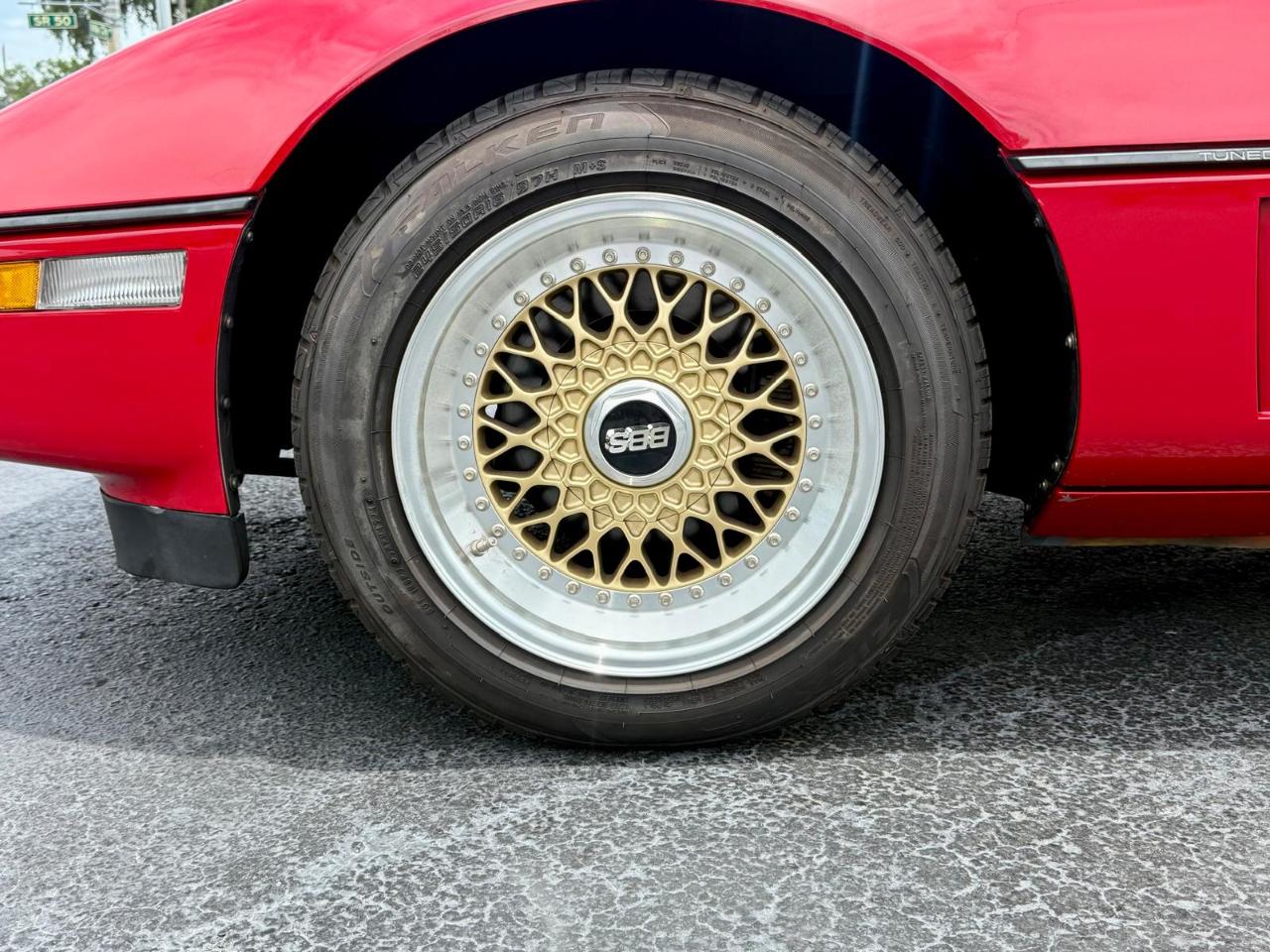 Chevrolet Corvette Coupe 1985
