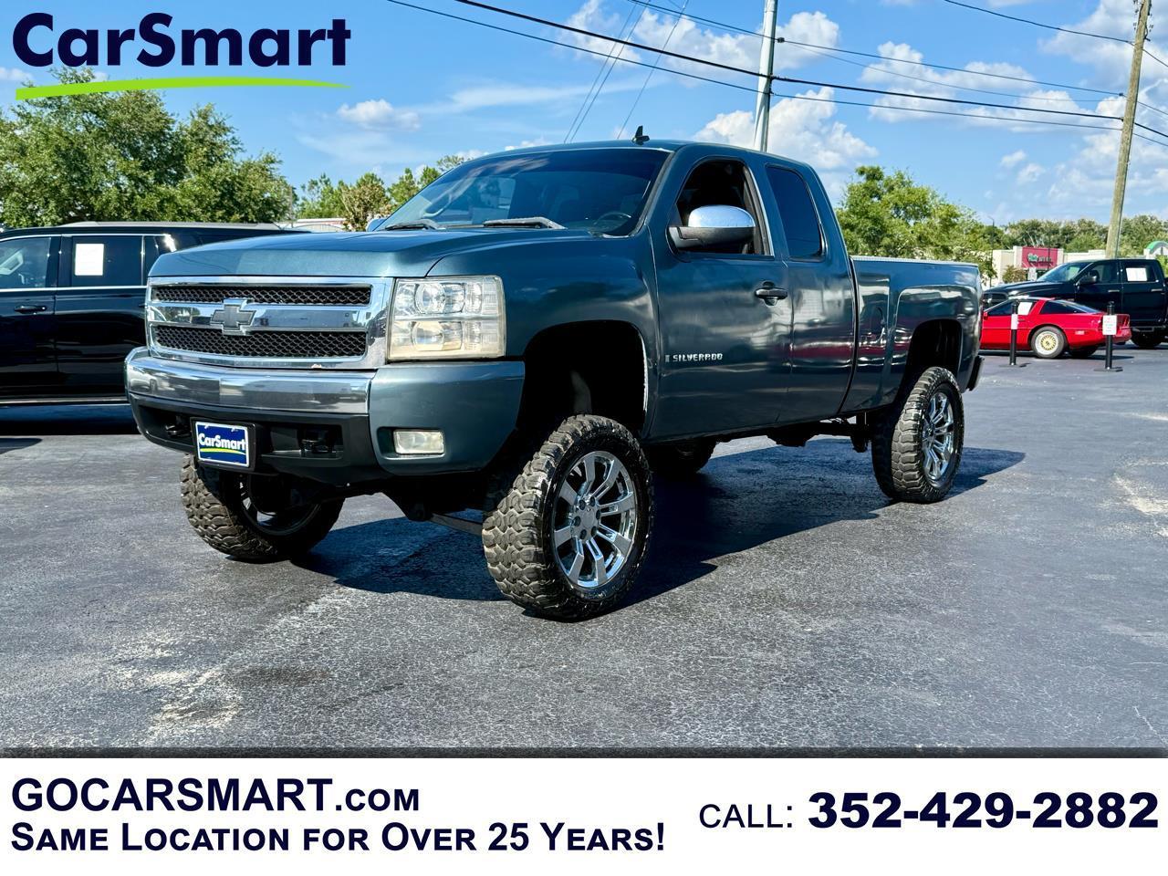 2008 Chevrolet Silverado 1500 4WD Ext Cab 134.0" LT w/1LT