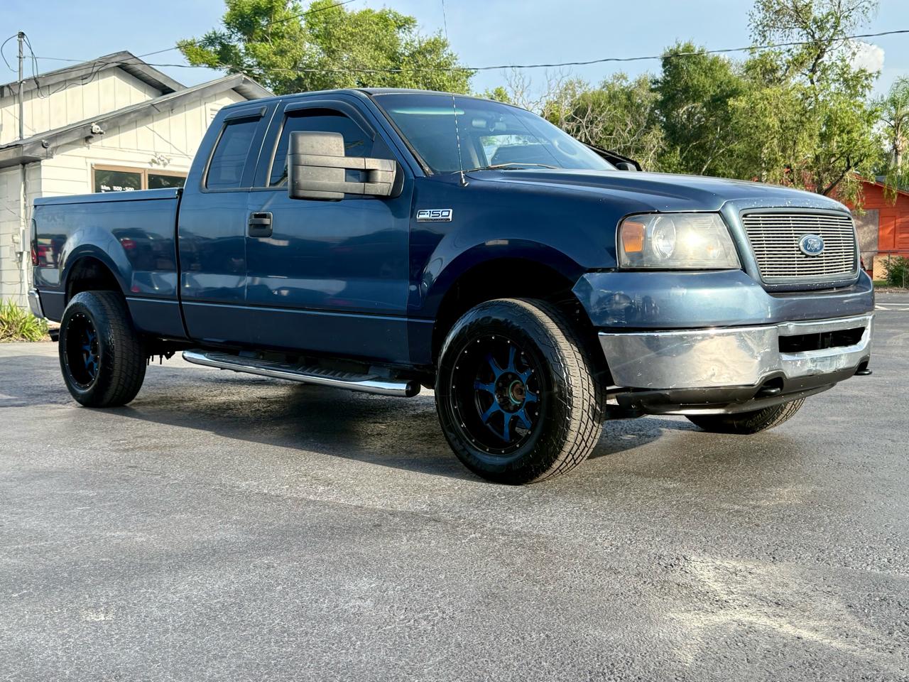 Ford F-150 XLT SuperCab Short Box 4WD 2006