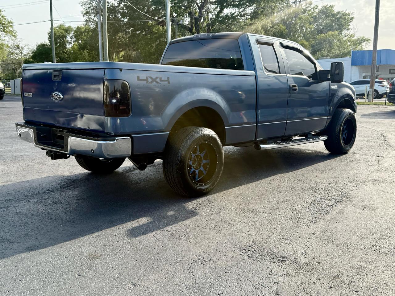 Ford F-150 XLT SuperCab Short Box 4WD 2006