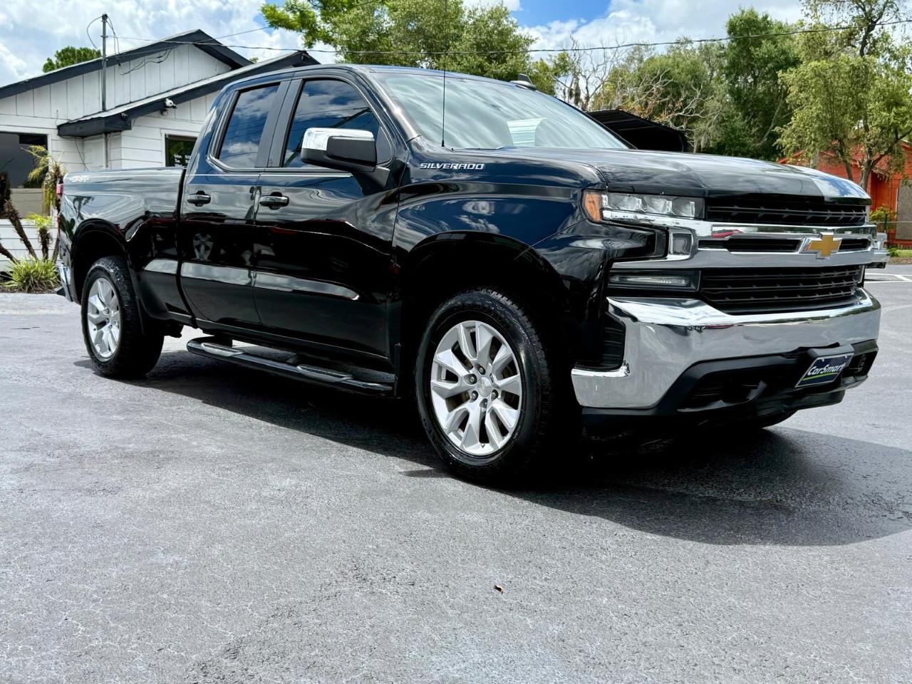 Chevrolet Silverado 1500 4WD Double Cab 147" LT 2020