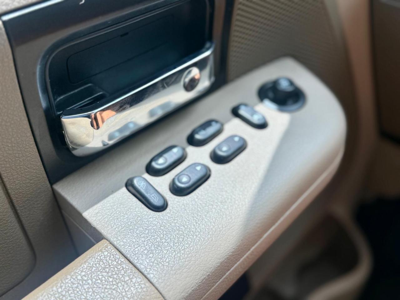 Ford F-150 XLT SuperCrew 2WD 2007