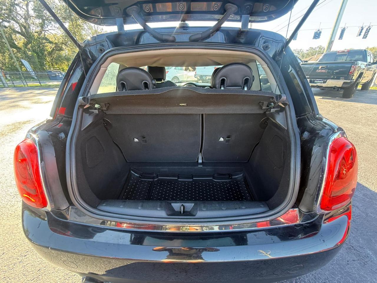 MINI Cooper Base 2014