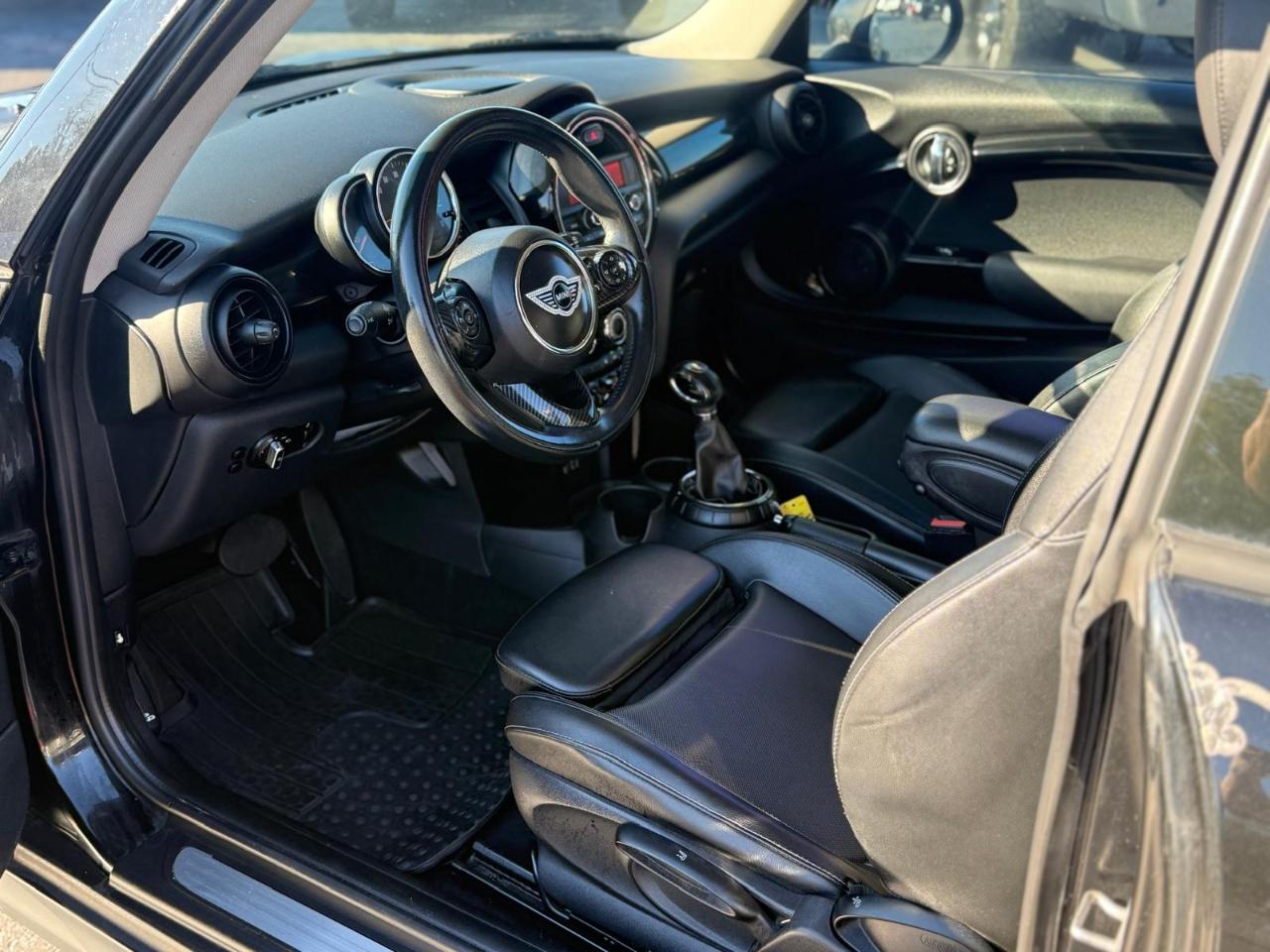 MINI Cooper Base 2014
