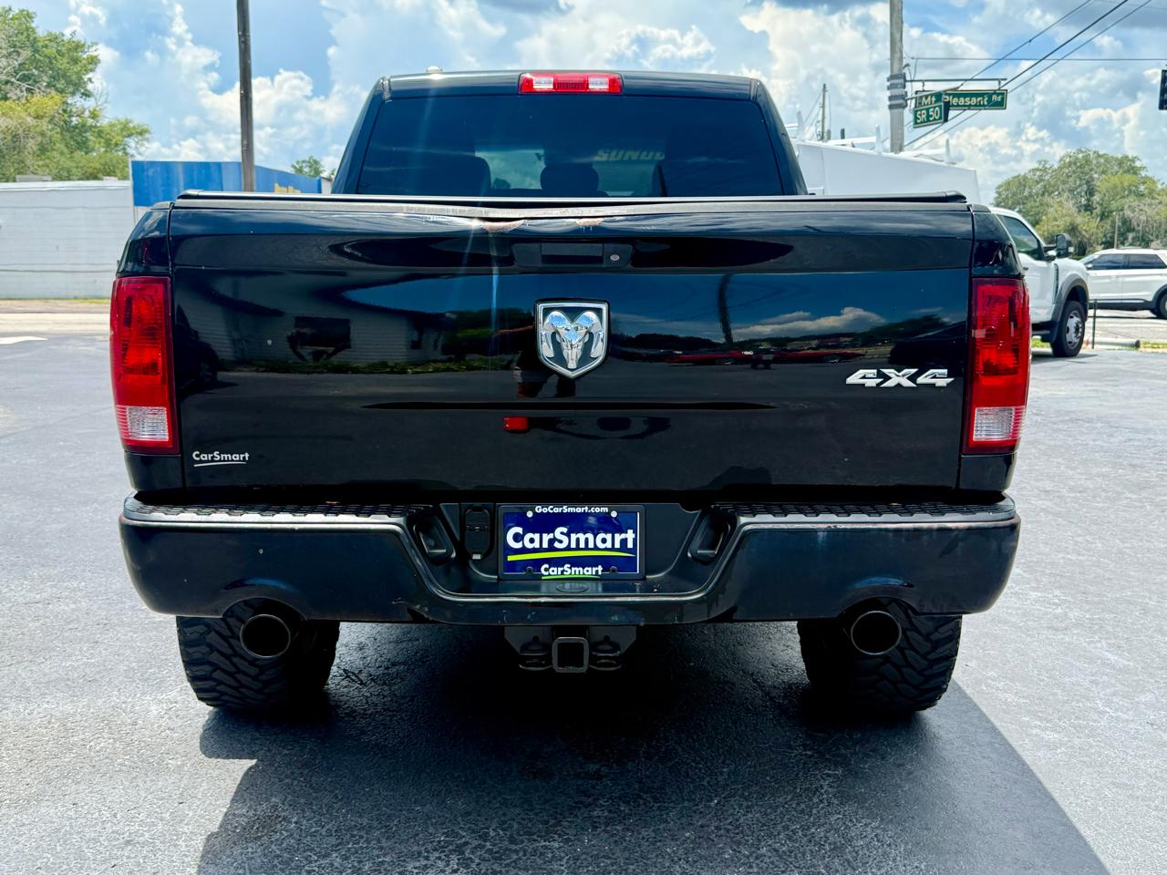 RAM 1500 4WD Quad Cab 140.5" Express 2014