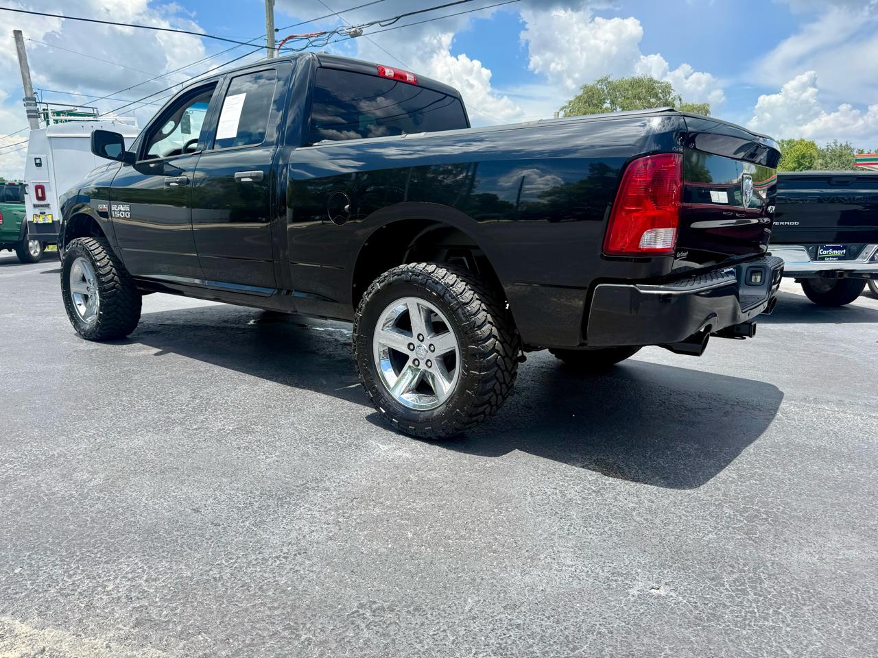 RAM 1500 4WD Quad Cab 140.5" Express 2014