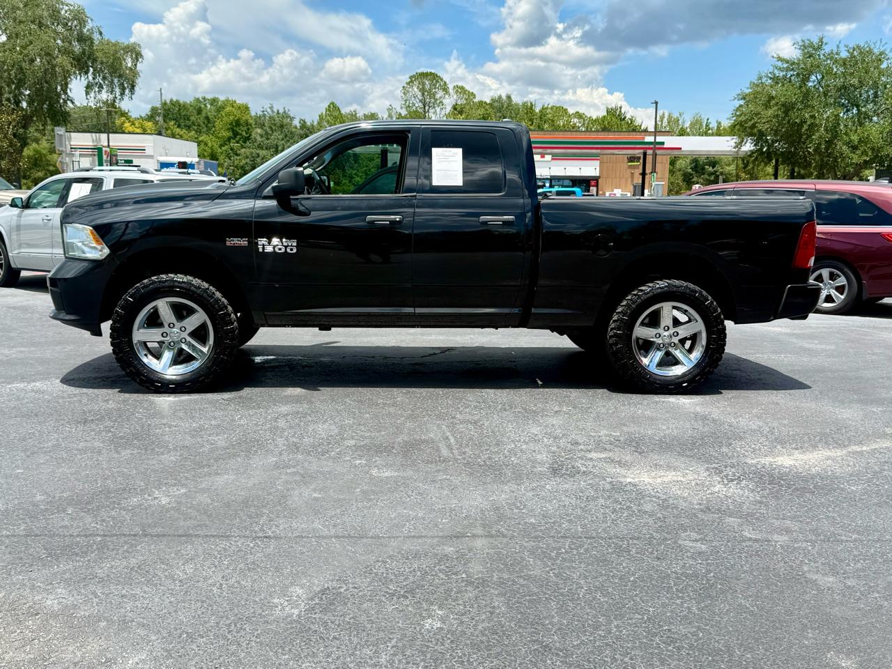 RAM 1500 4WD Quad Cab 140.5" Express 2014