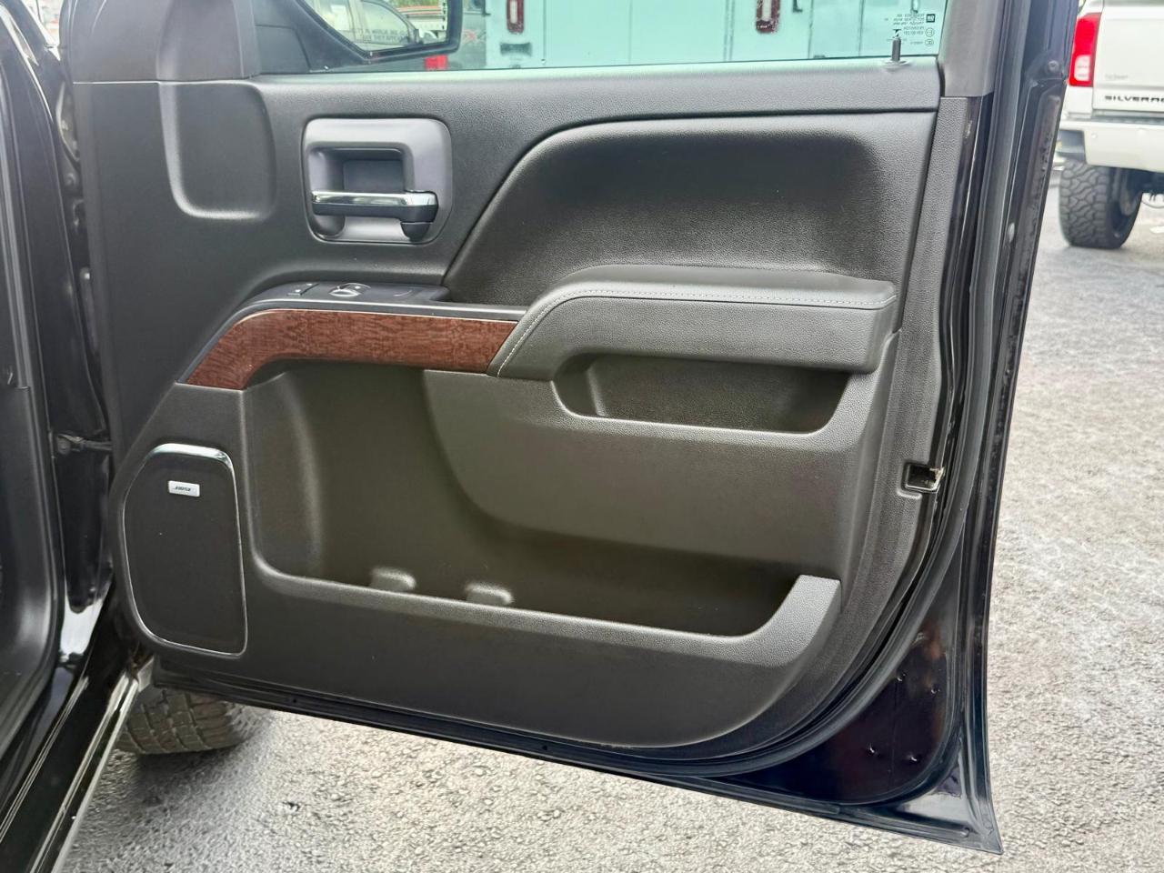 GMC Sierra 1500 2WD Double Cab 147" SLT 2015