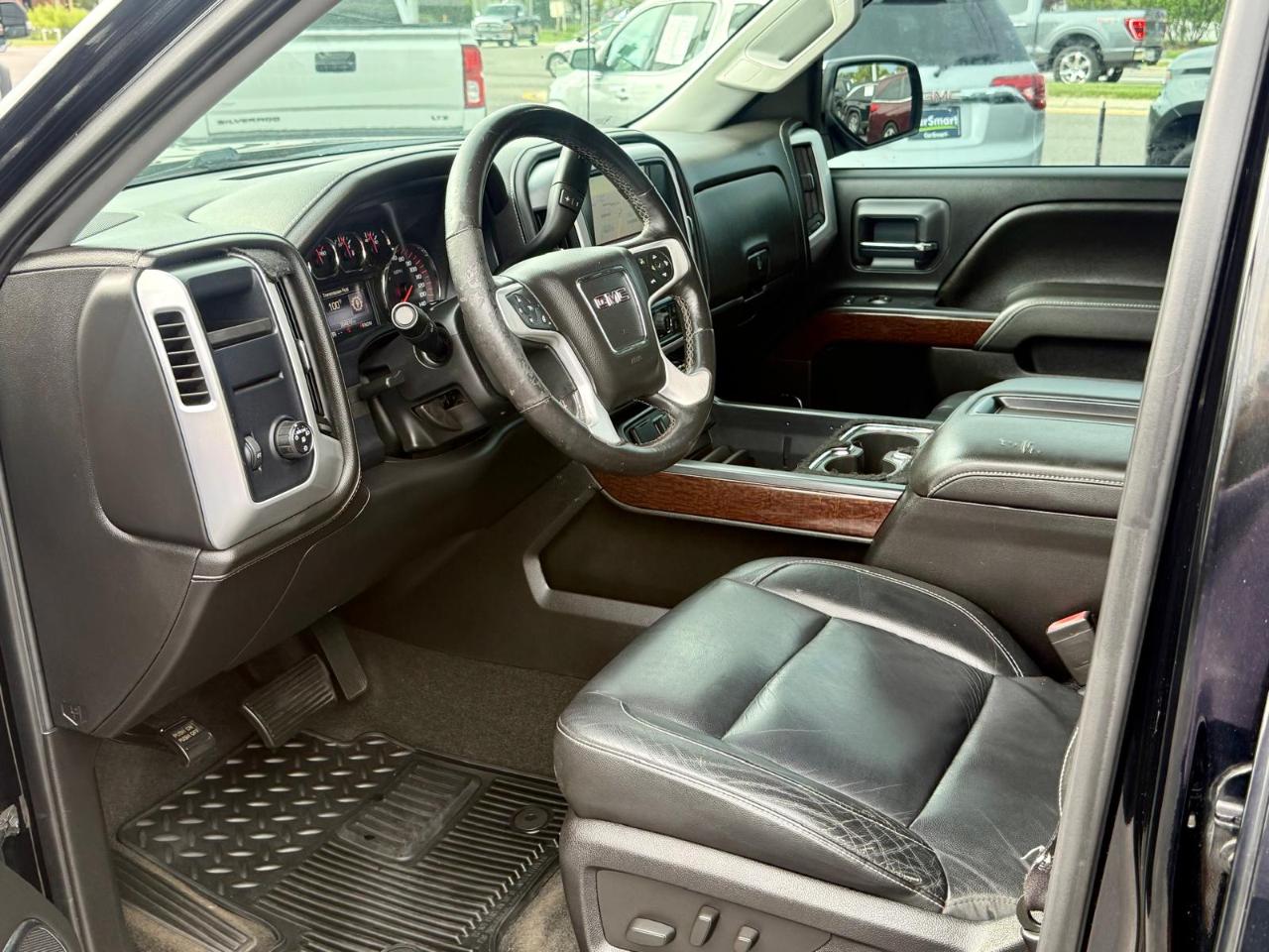 GMC Sierra 1500 2WD Double Cab 147" SLT 2015