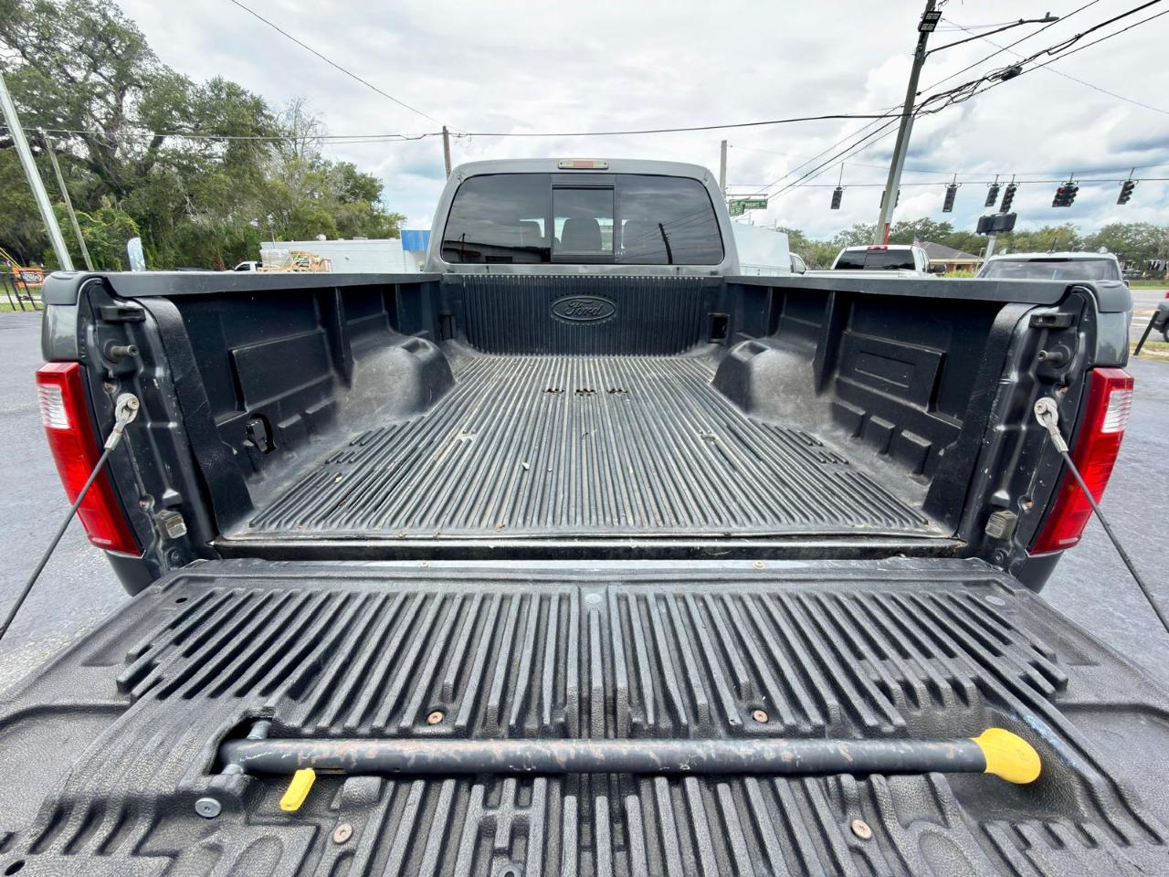 Ford F-250 SD Lariat Crew Cab 4WD 2016