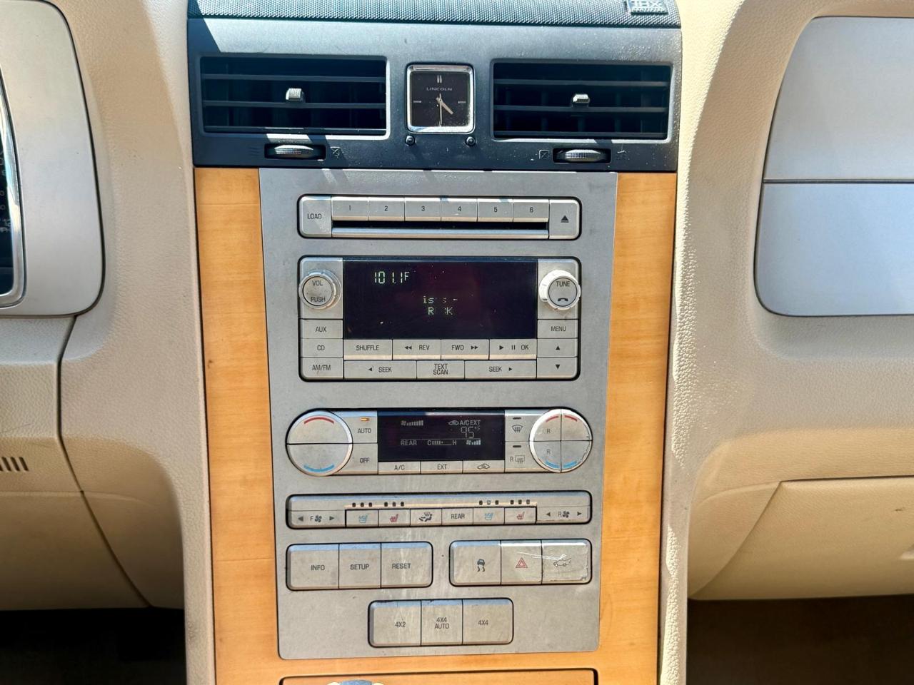 Lincoln Navigator 4WD 2009