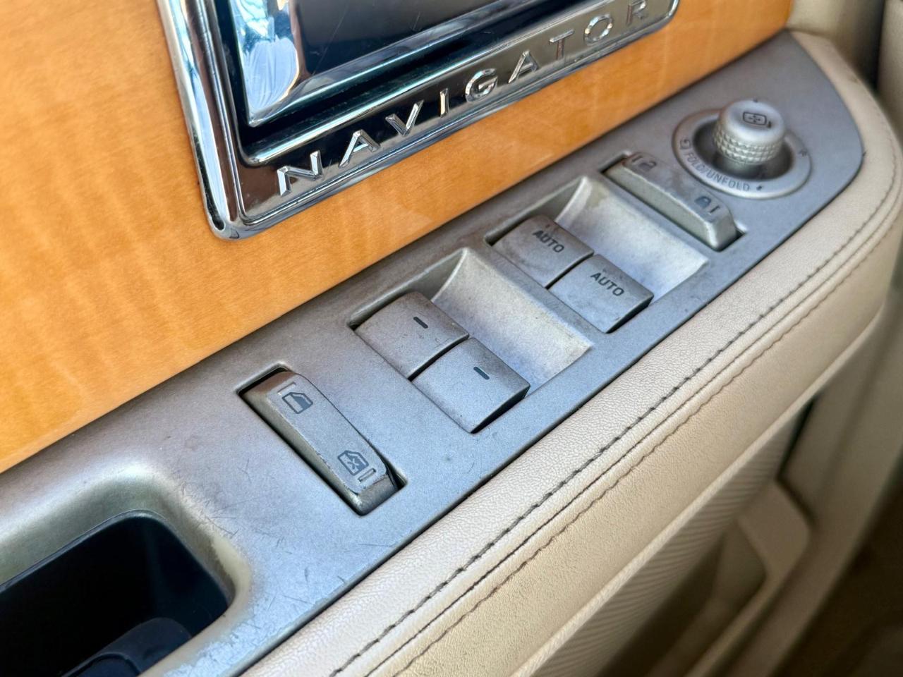 Lincoln Navigator 4WD 2009