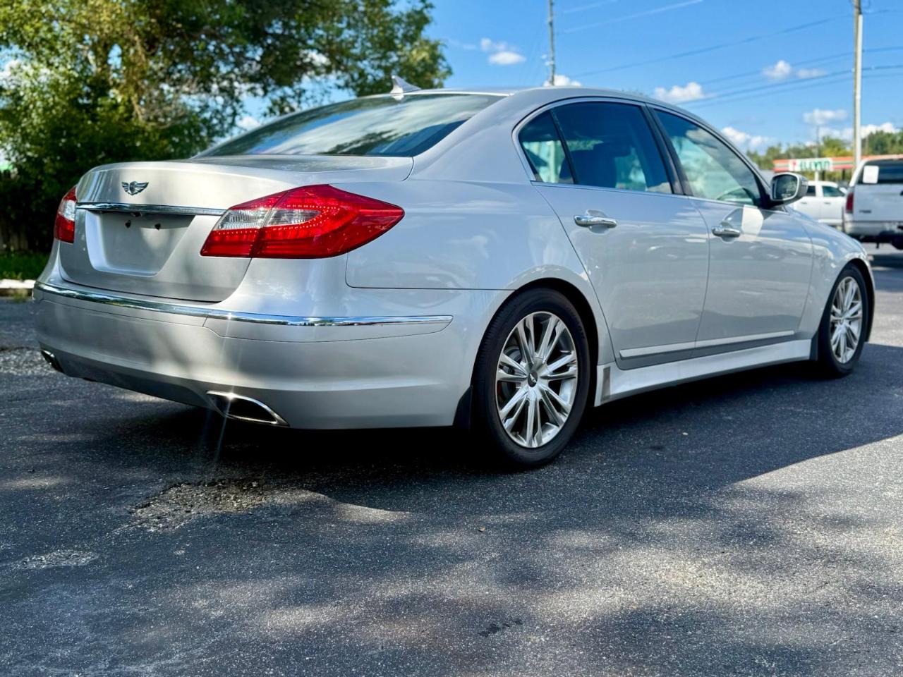 Hyundai Genesis 3.8L 2012