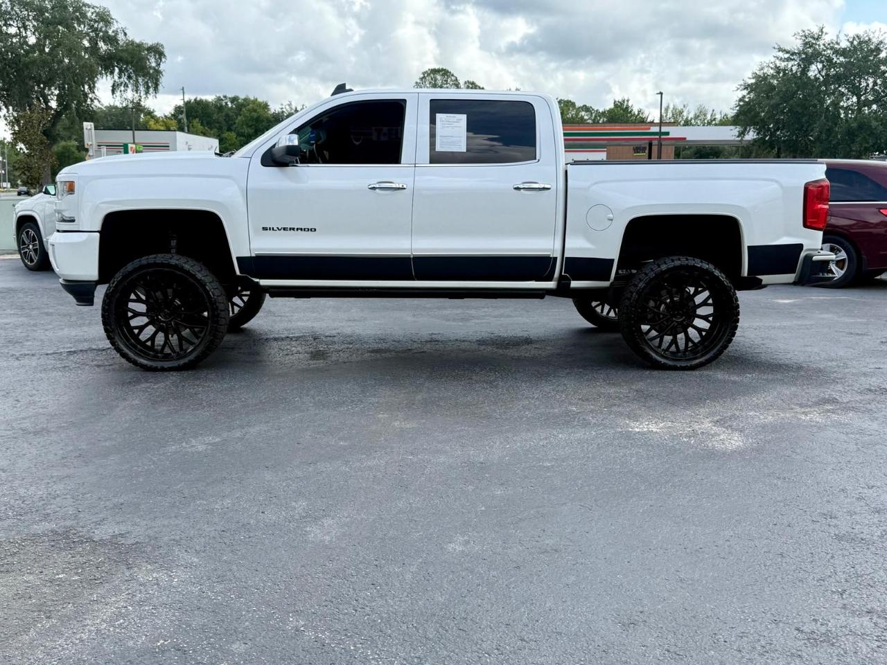 Chevrolet Silverado 1500 LTZ Z71 Crew Cab 4WD 2017