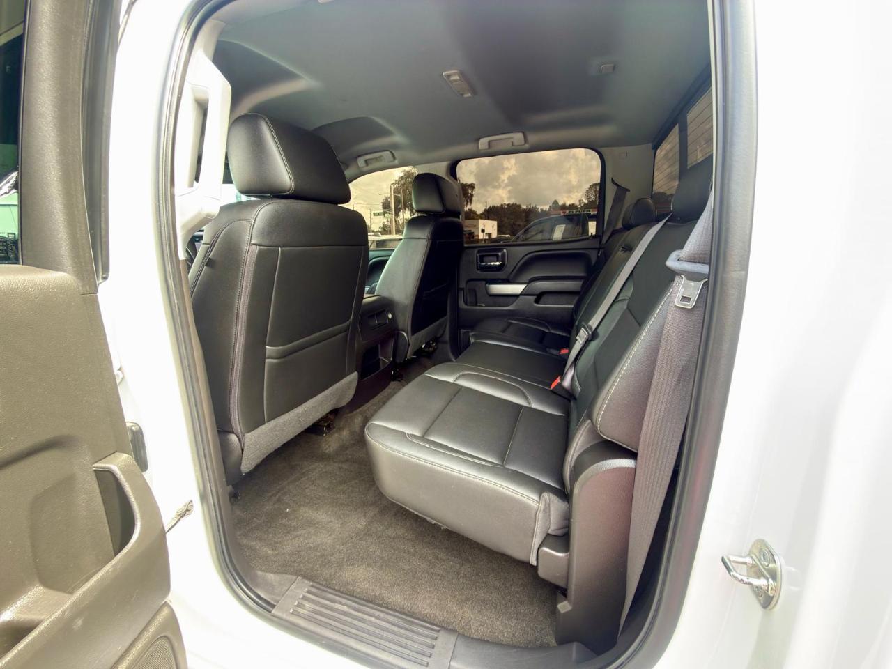 Chevrolet Silverado 1500 LTZ Z71 Crew Cab 4WD 2017