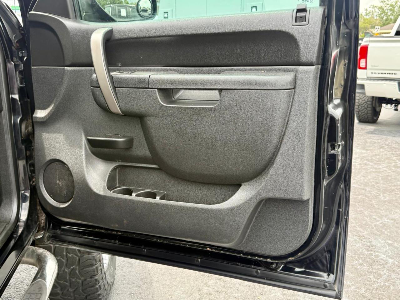 Chevrolet Silverado 1500 4dr Ext Cab 143.5" WB 4WD LT 2013